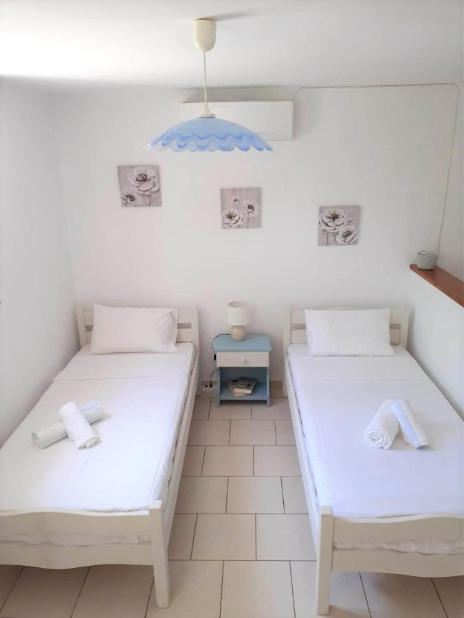 Daphnes Apartments Ratzaklíon المظهر الخارجي الصورة