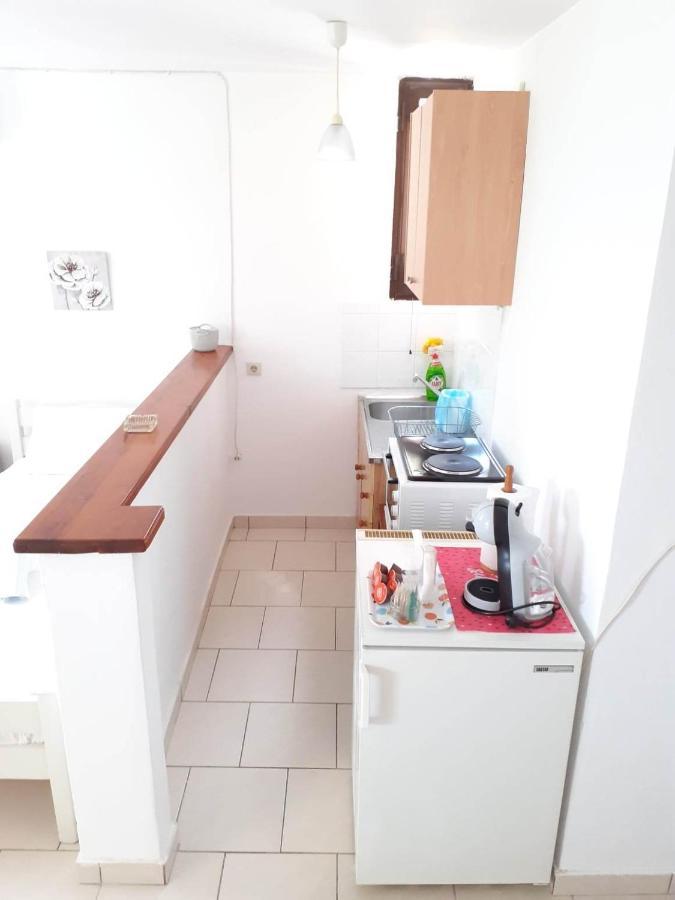 Daphnes Apartments Ratzaklíon المظهر الخارجي الصورة